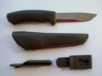 Нож Morakniv Bushcraft Forest, нержавеющая сталь, резиновая ручка