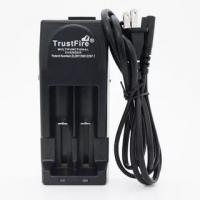 Зарядное устройство Trustfire TR001